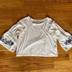 Hollister embroidery top